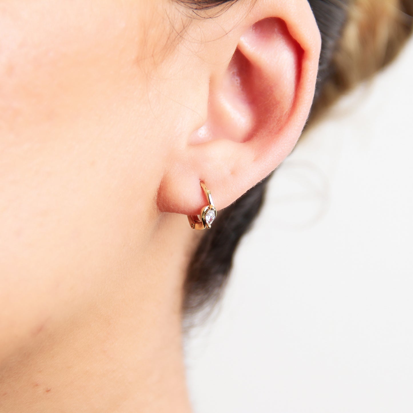 Arete en baño de oro 18K