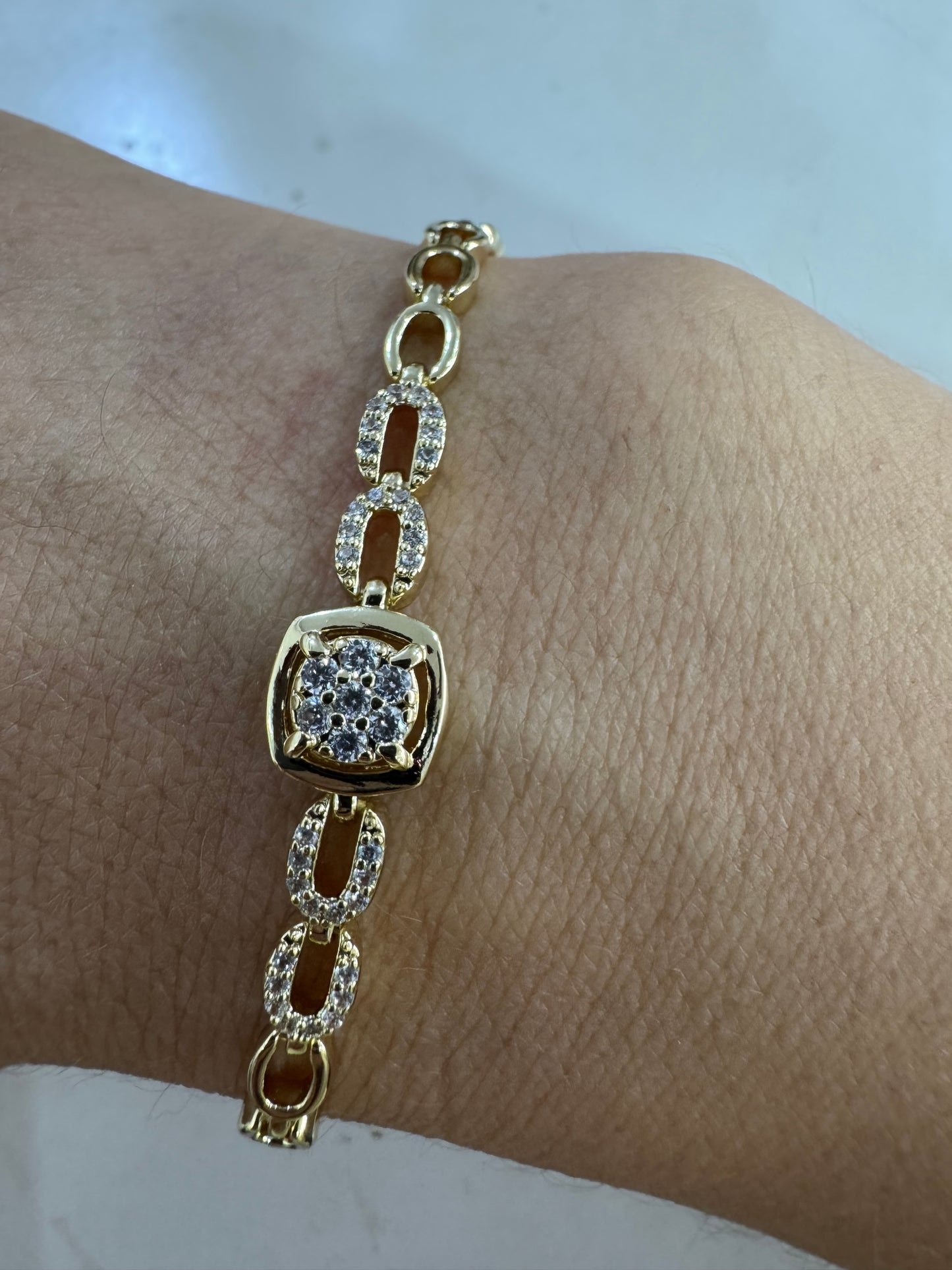 Pulsera en baño de oro 18k
