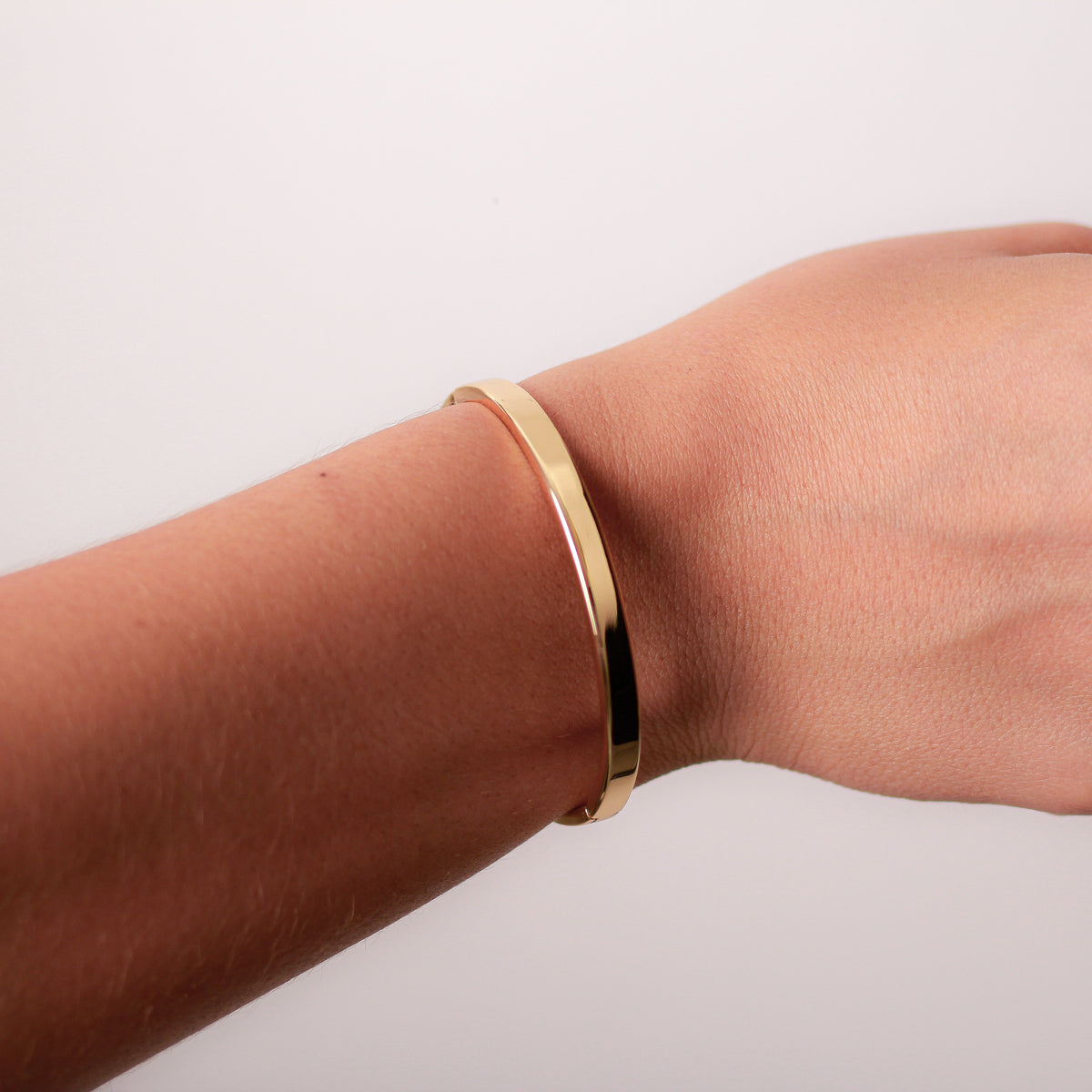 Pulsera  en baño de oro 18k