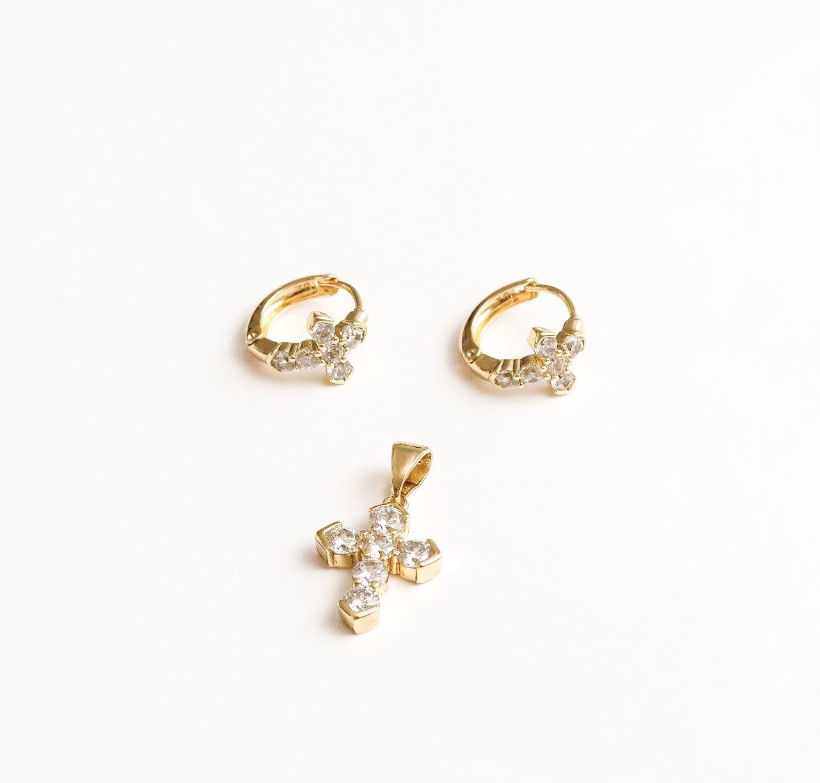 Set baño de oro (incluye cadena)