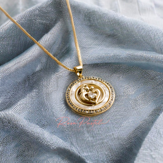 Collar en baño de oro 18k