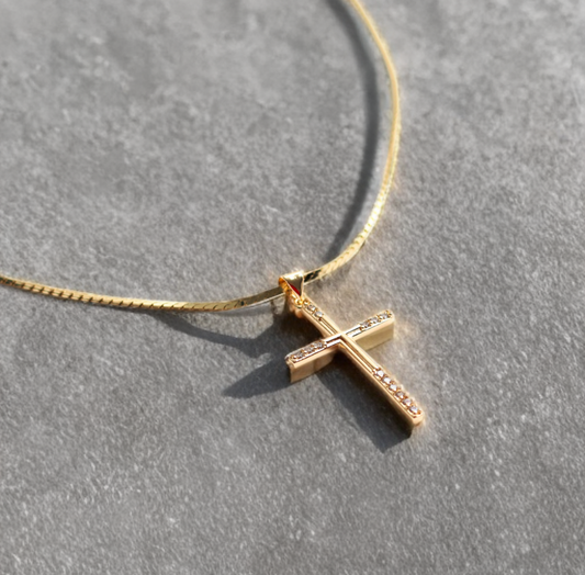 Collar en baño de oro 18k